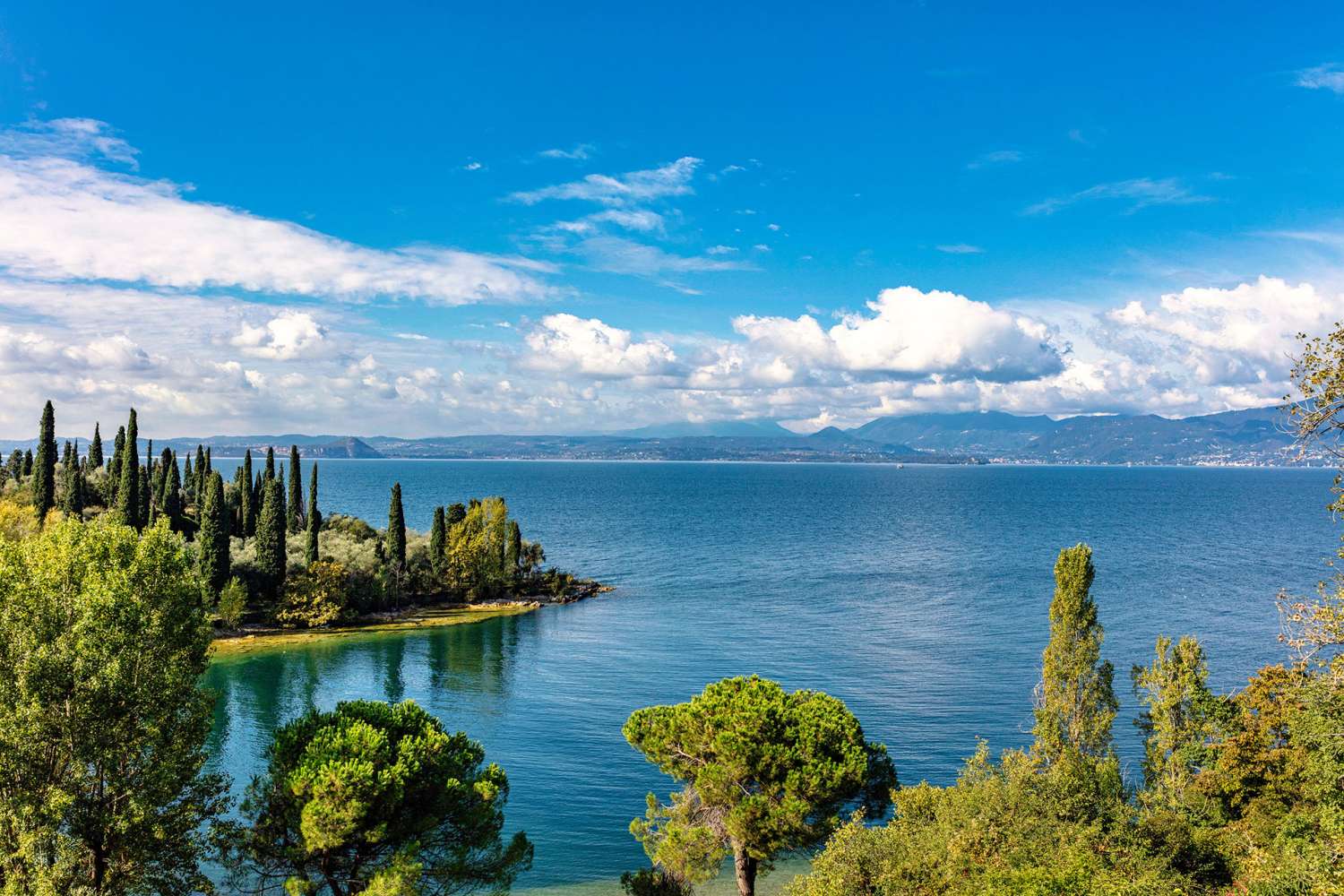Don’t miss Lake Garda Don’t miss Lake Garda
