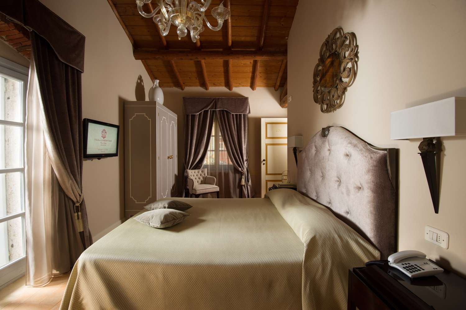 Classic Rooms Classic Rooms